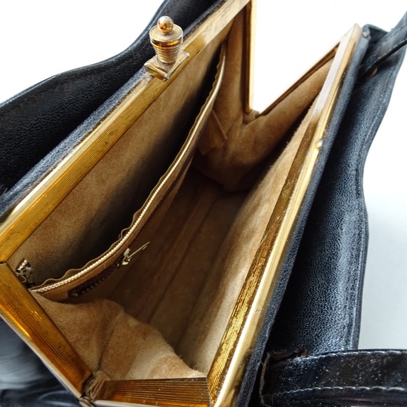 BLACK VINTAGE FAKE LEATHER HANDBAG - Picture 2 of 11